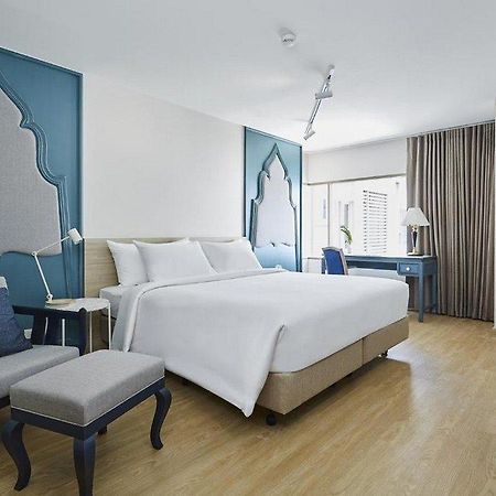 56 Surawong Hotel Бангкок Екстер'єр фото