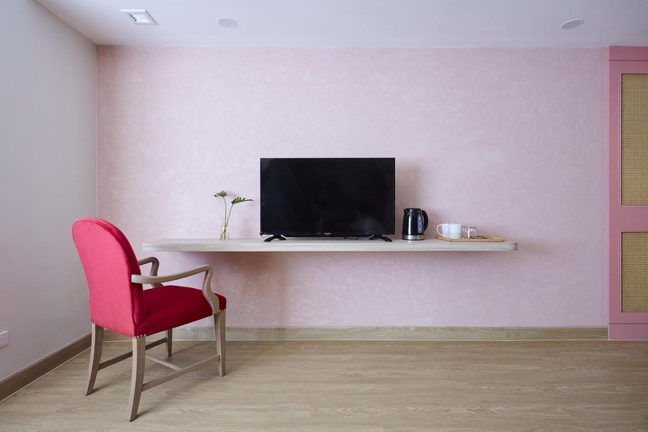 56 Surawong Hotel Бангкок Екстер'єр фото